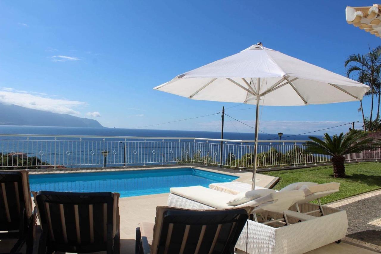 Villa Quinze - Luxurious 3 Bedroom Villa With Private Pool And Games Room & Amazing Views 蓬塔德尔加达 外观 照片
